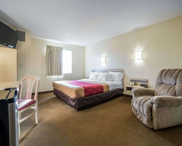 Econo Lodge Belle Fourche