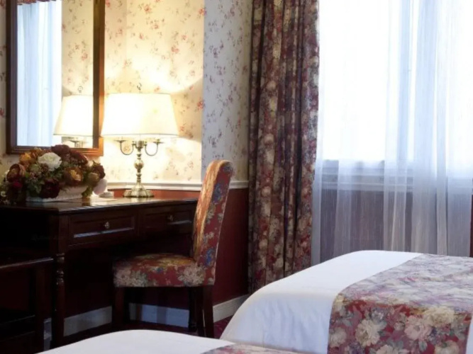 Oak Hotel Chongqing Daping