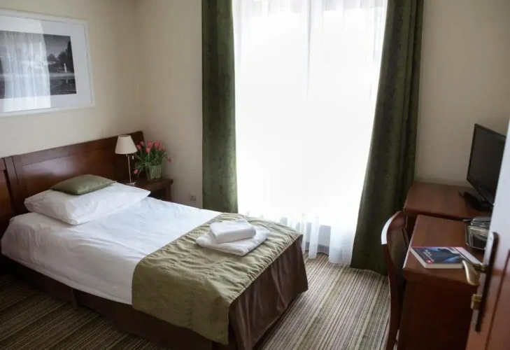 Standard Single room
