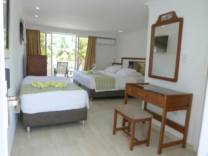 Triple room with sea view