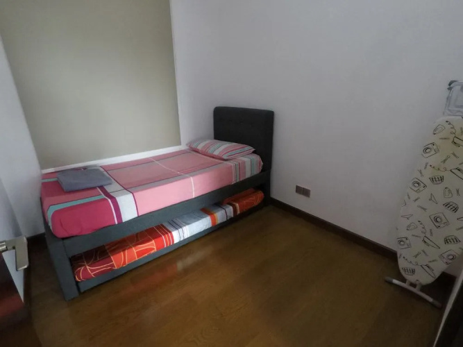 3R2B Seaview Condo