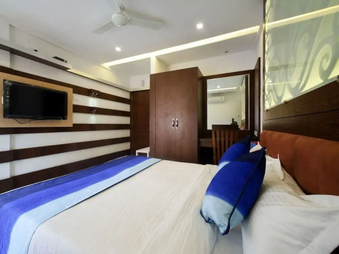 OYO 8433 Hotel