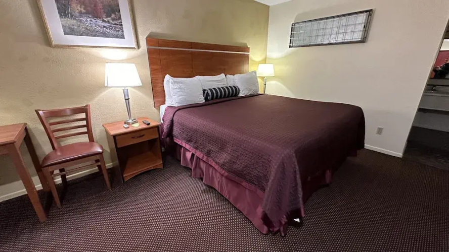 Economy Inn