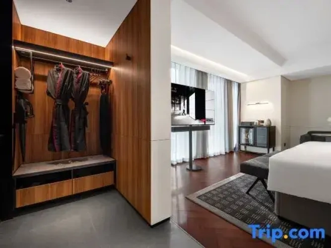 Executive Double room with city view