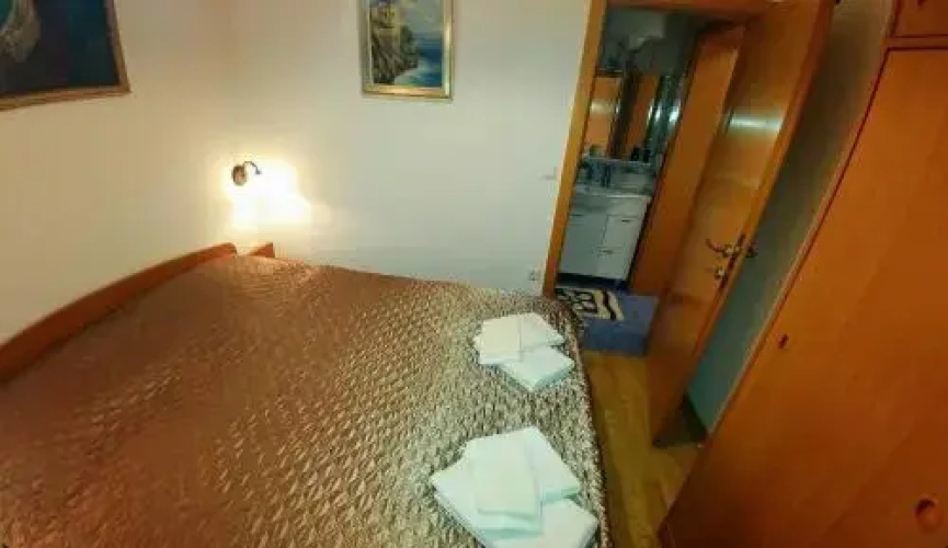 Apartments Ina
