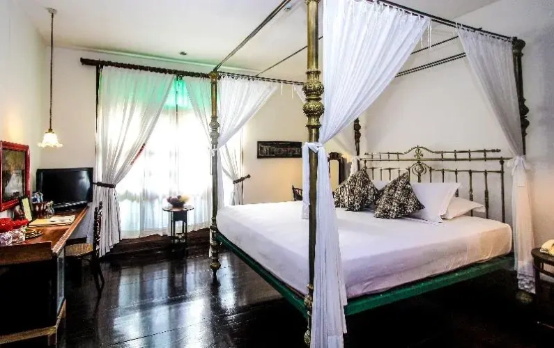 Standard Suite with balcony