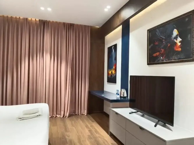 Tatvam Villa