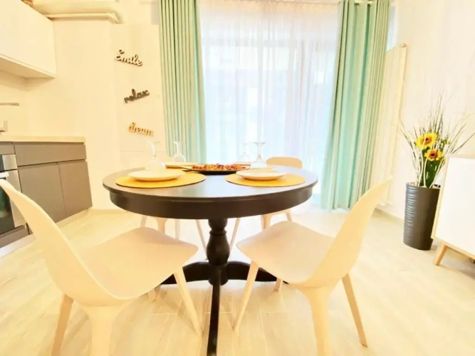 1 Bedroom Apartment