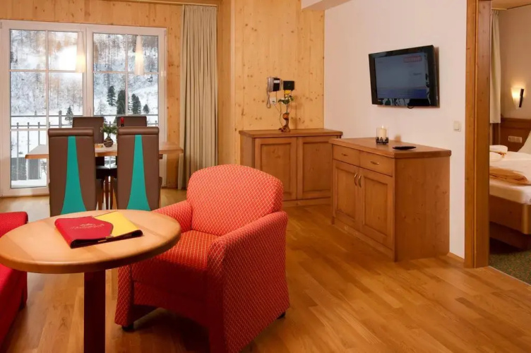 Appartement & Suiten Hotel Glöcknerin