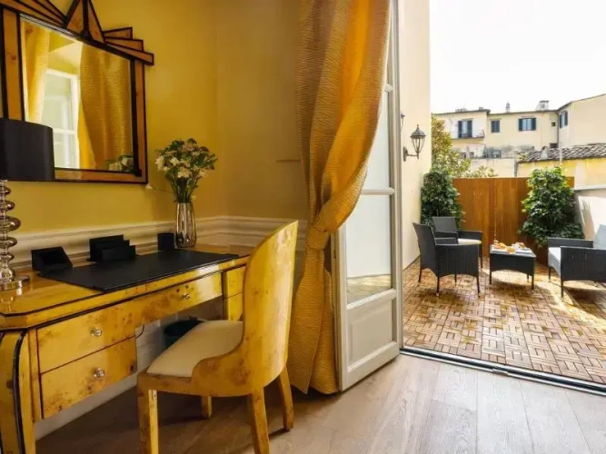 Deluxe Double room with balcony