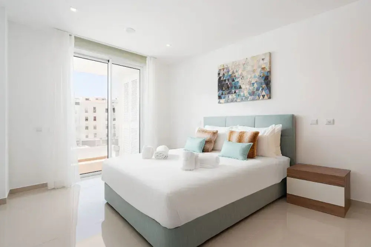 Lagos Marina View 2 With Pool by Homing
