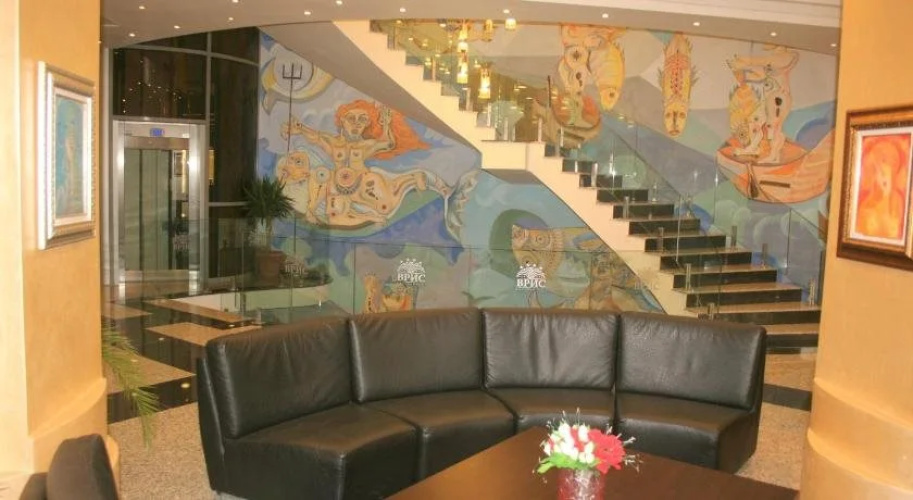 Aparthotel VRIS