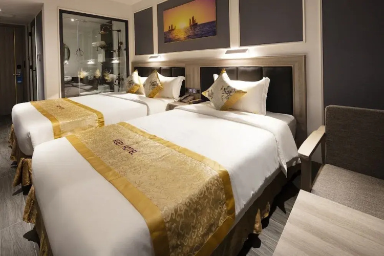 Ruby Luxury Hotel