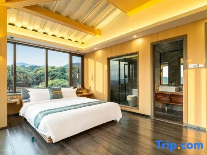 3 Bedrooms Premier Suite