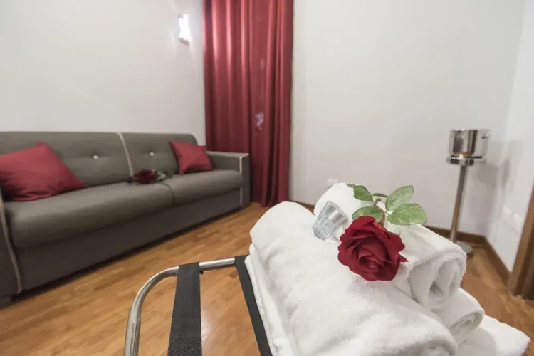 The Chic Suite