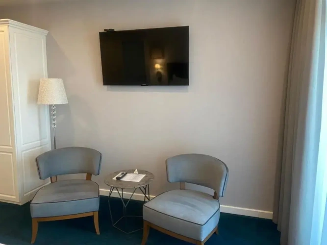 Deluxe Double room with balcony and with sea view