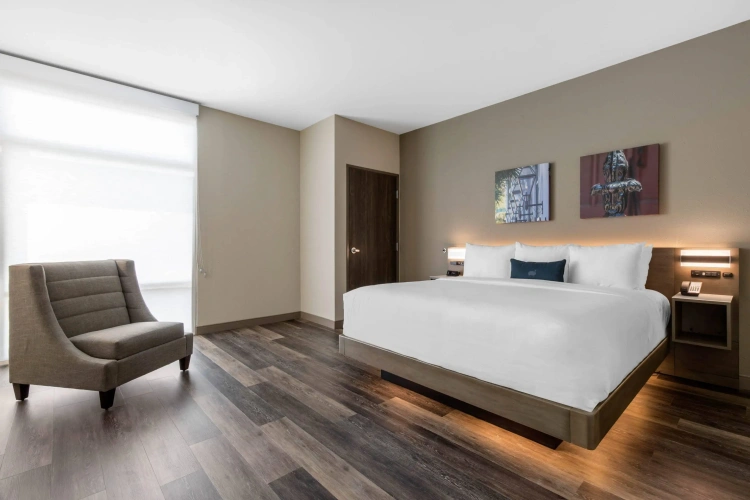 Double Suite