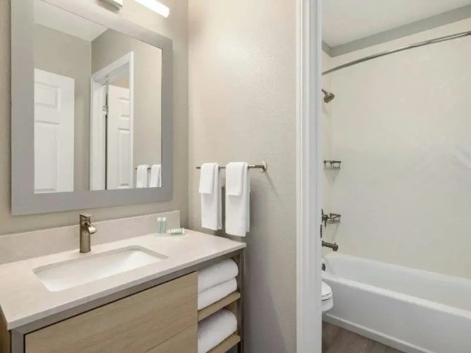 Quadruple Suite