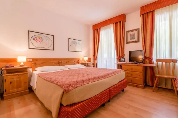 Standard Double room with balcony