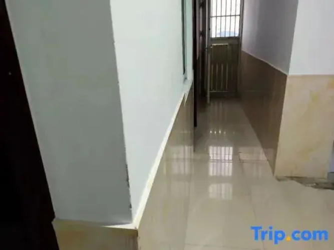 Wuwei Leyi Hotel
