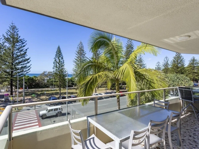 3 Bedrooms Apartment with balcony and with ocean view