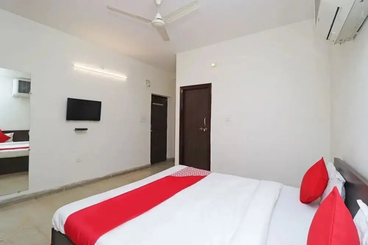 Hotel Gwalior Pride by OYO Rooms
