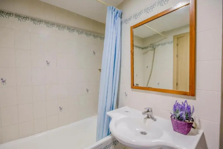 Azahar Apartments