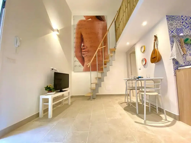 Studio con cortile al Tempio di Apollo