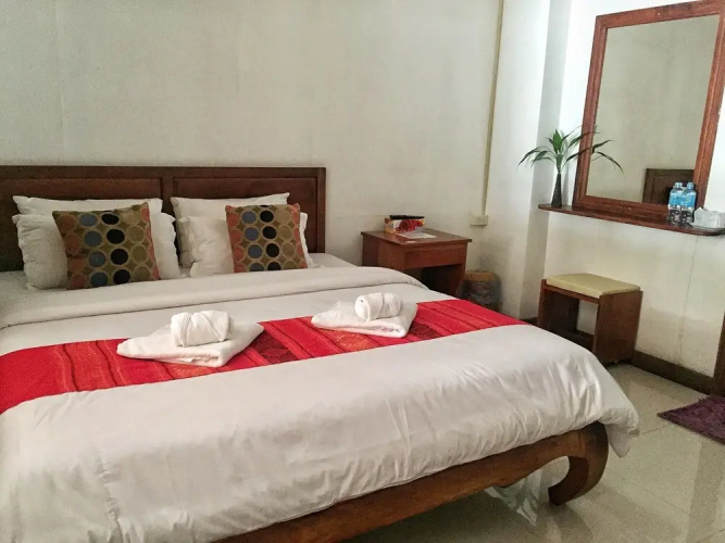 IQ Inn