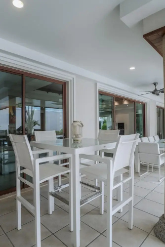 Luxury 3BR Villa 5 Private Pool, Gym & Jacuzzi