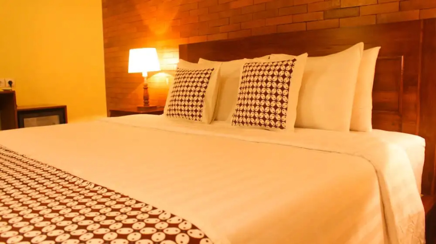Anang Bed & Breakfast Syariah by Ndalem Beong