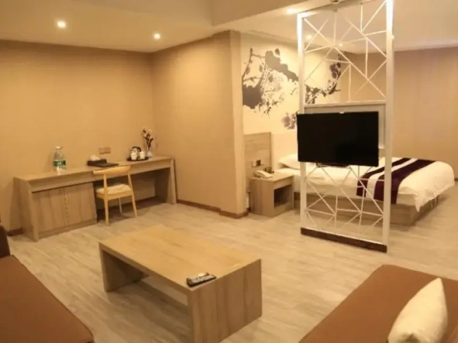 Standard Double room with view