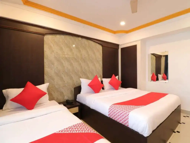 Oyo Flagship 77425 Hotel Manas