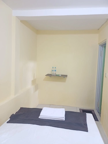 Economy Single room with courtyard view