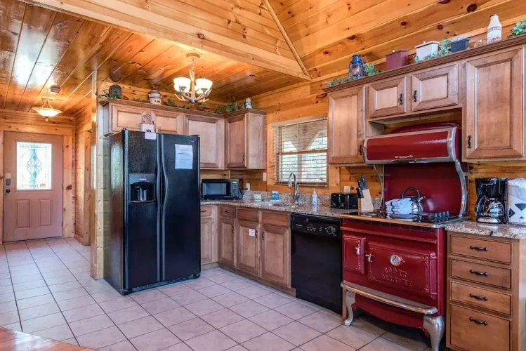 3 Bedrooms Studio