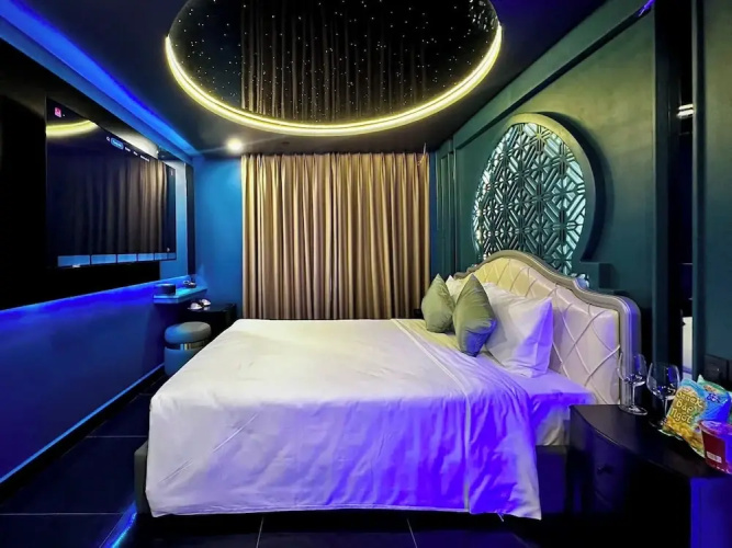 Cupid Hotel 3