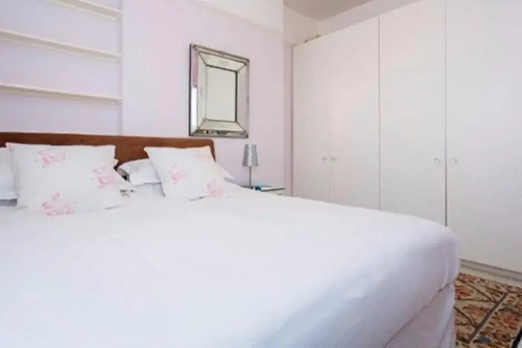 4 Bedroom Flat In Notting Hill