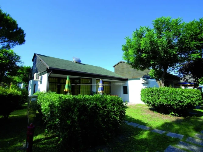 Bungalow
