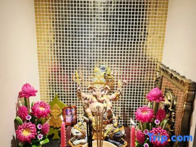 Lhong Krung Hostel