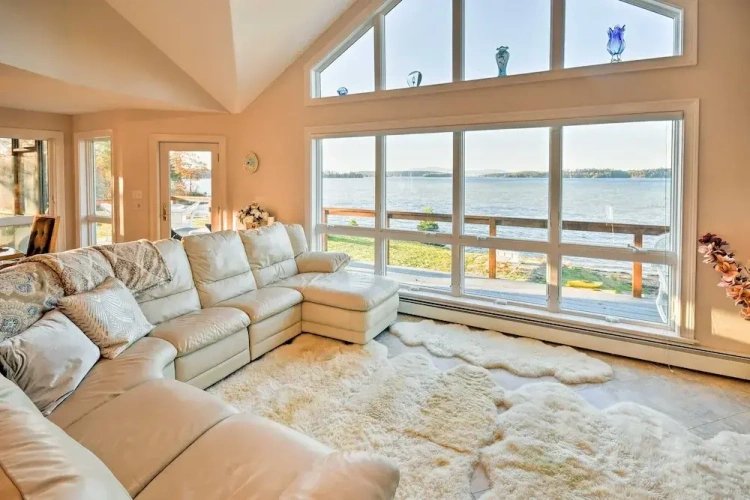 4 Bedrooms Cottage