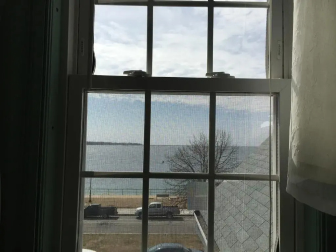 Harborview Inn
