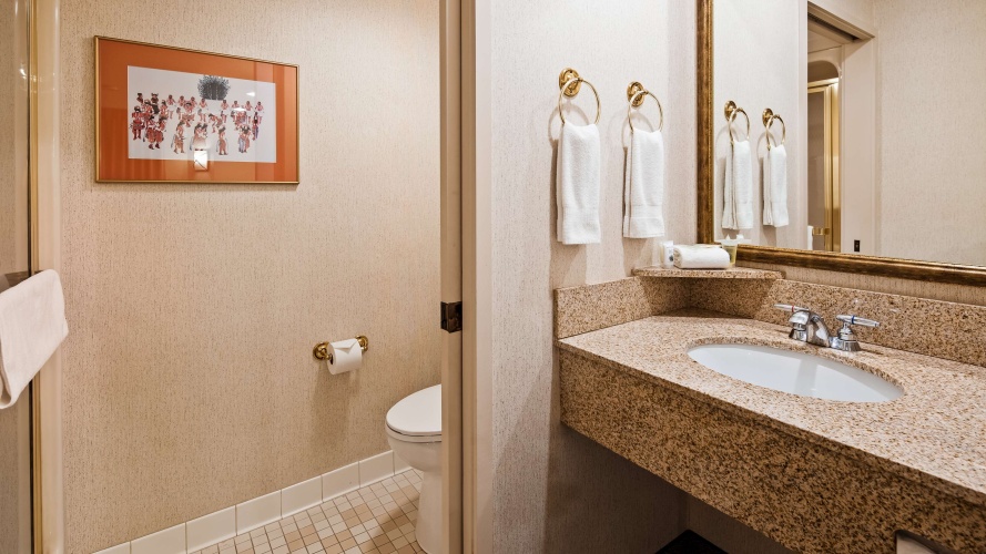 Inn at Santa Fe, SureStay Collection by Best Western photo 9