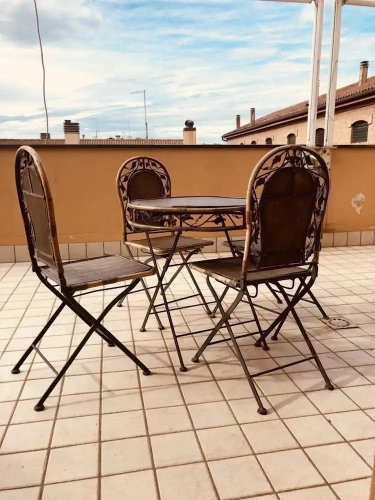 Apartment with balcony