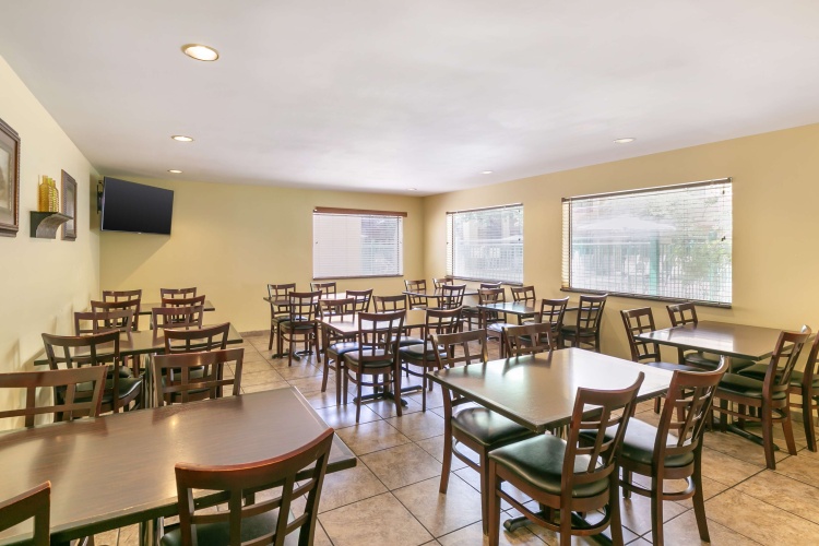 Best Western Plus Orchid Hotel & Suites photo 33