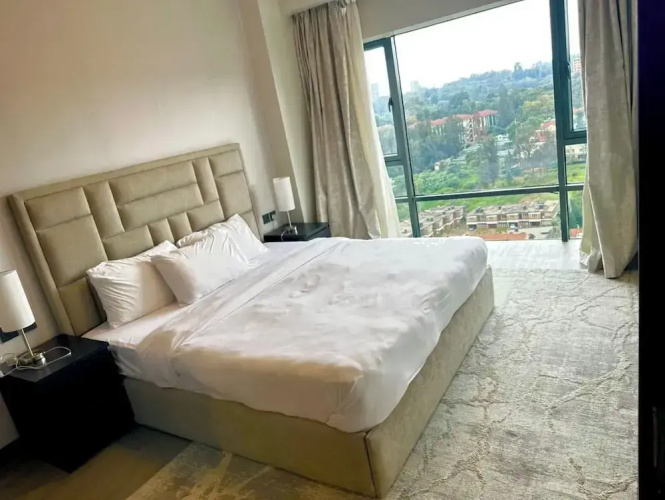 Escada Apartments