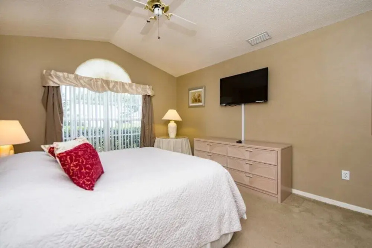 4 Bedroom 3 Bathroom Pool Villa