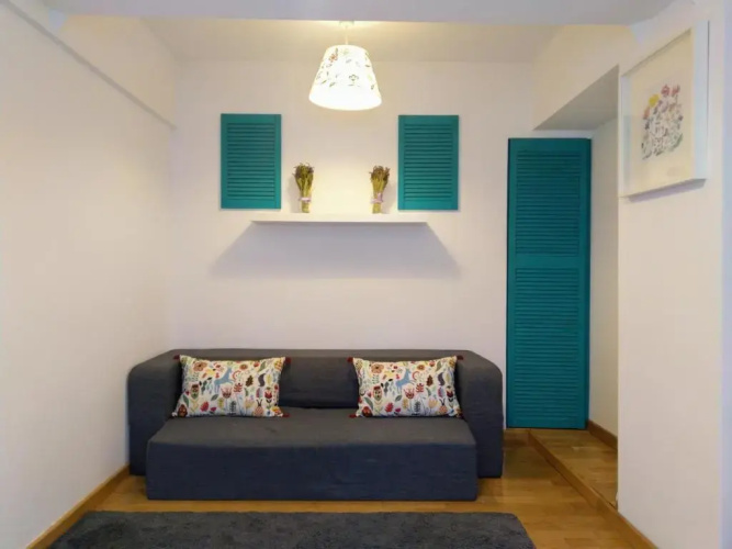 Silvia's Apartment