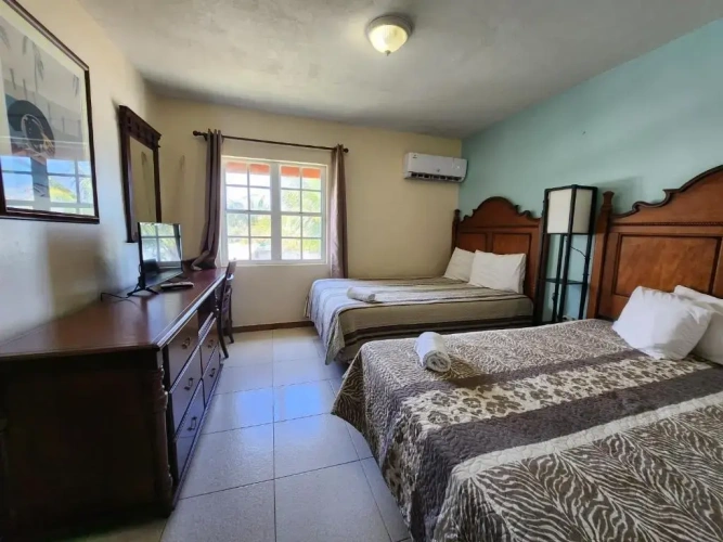 2 Bedrooms Suite