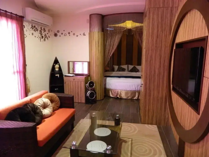 Tile Dome Hotel
