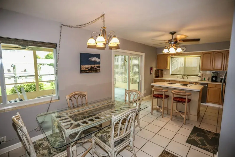 238 Flamingo